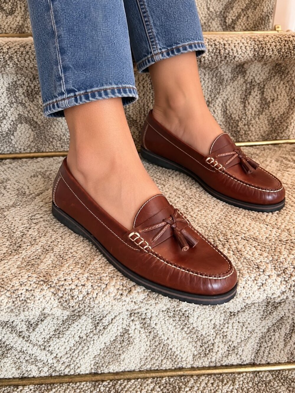 GUC Women's G.H. Bass & Co. Brown Leather Tassel Loafers Flats Shoes Size 11